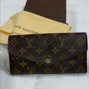 Louis Vuitton PF. Sarah NM3 Monogram Wallet
